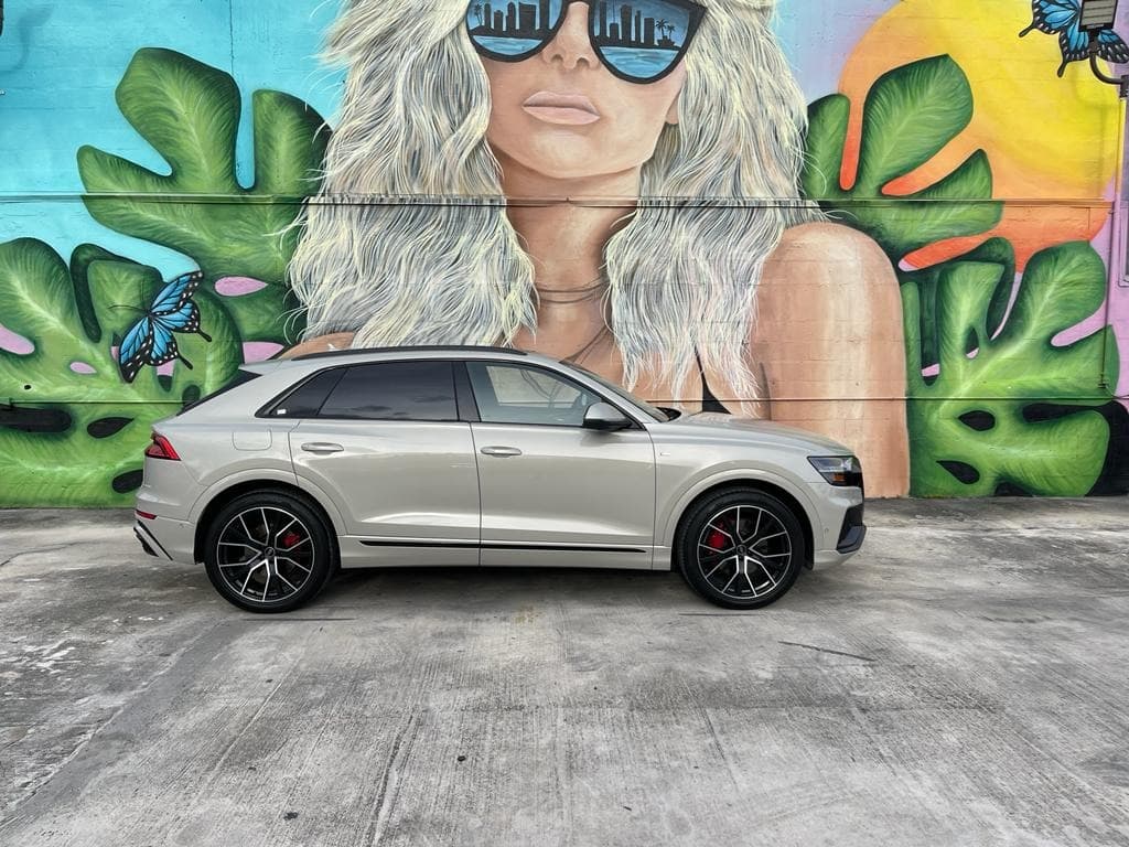 Audi Q8