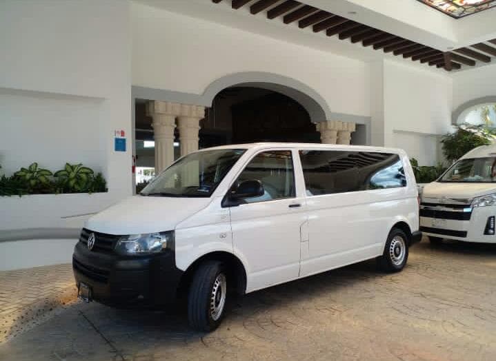Private Transfer From Cancun Airport to Puerto Juárez Ferry
