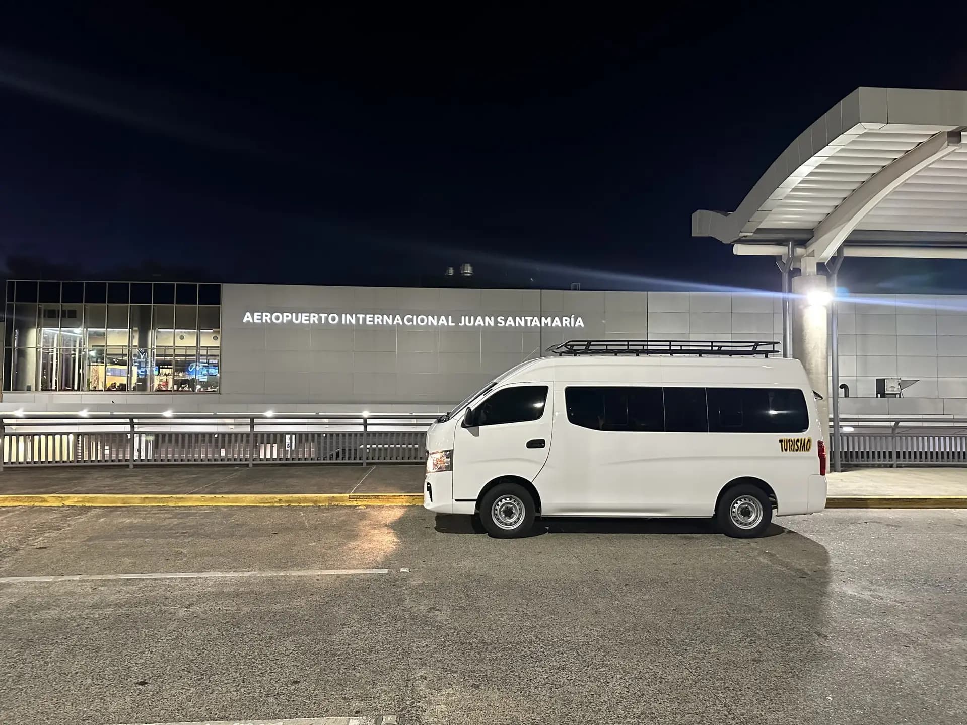 Private Shuttle to/from San Jose Airport to/from Flamingo