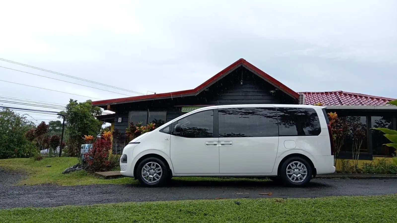 Private Transfer to La Fortuna Arenal