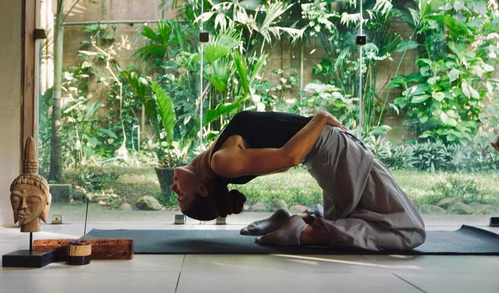 Private Yoga Session with Elisa Echeverri