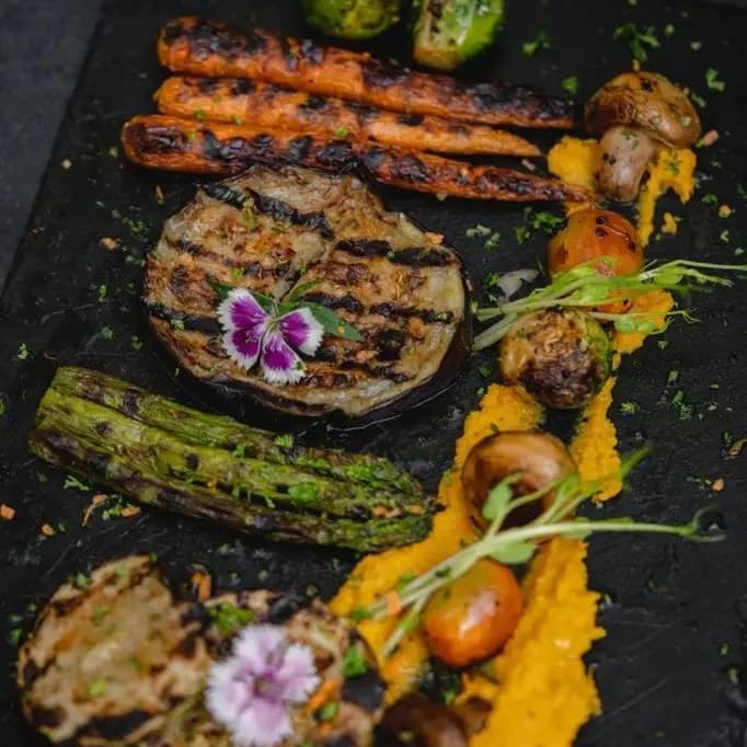 Gourmet Chef-Prepared Meal Delivery