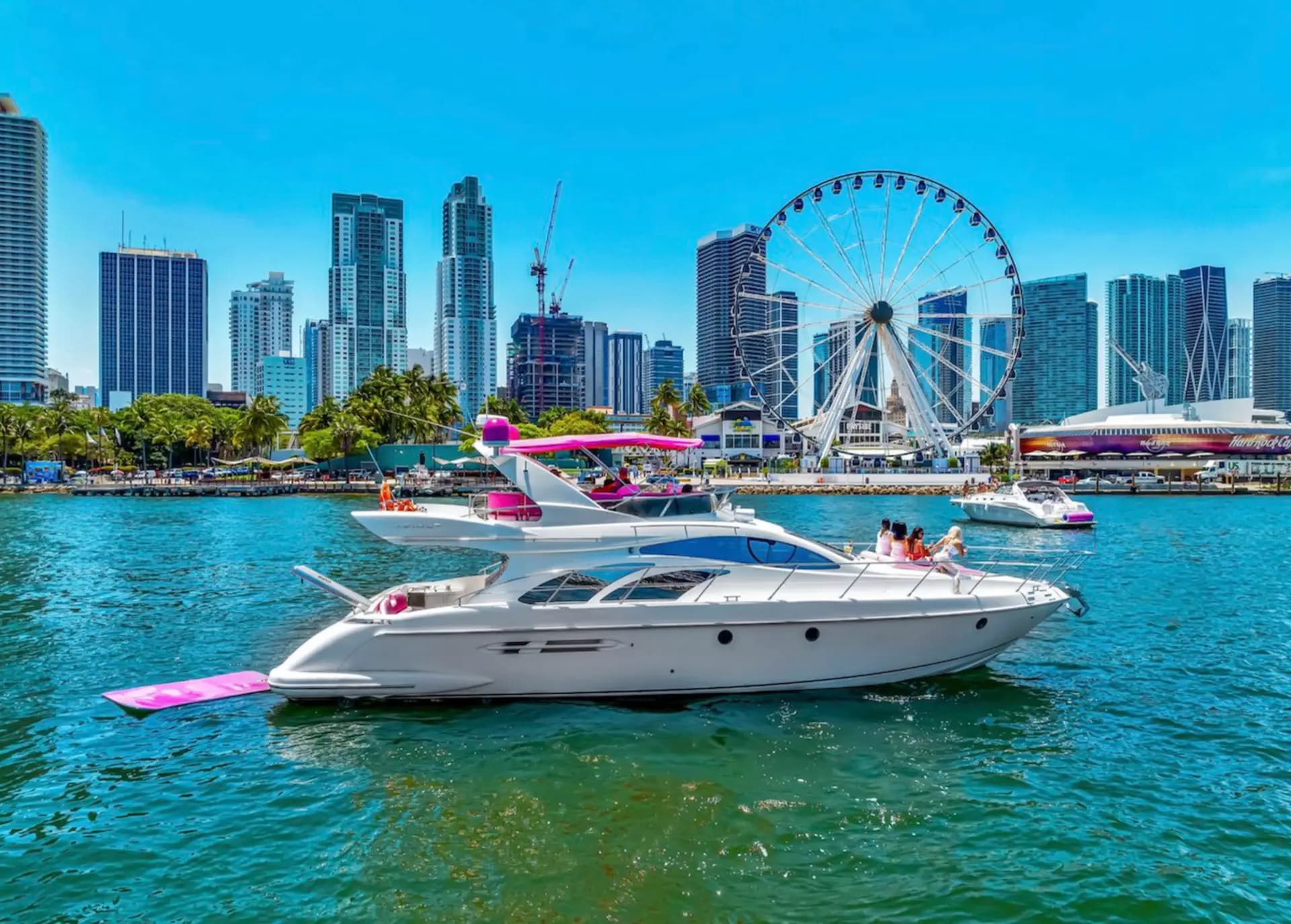 Miami Private Yacht Rental Experience