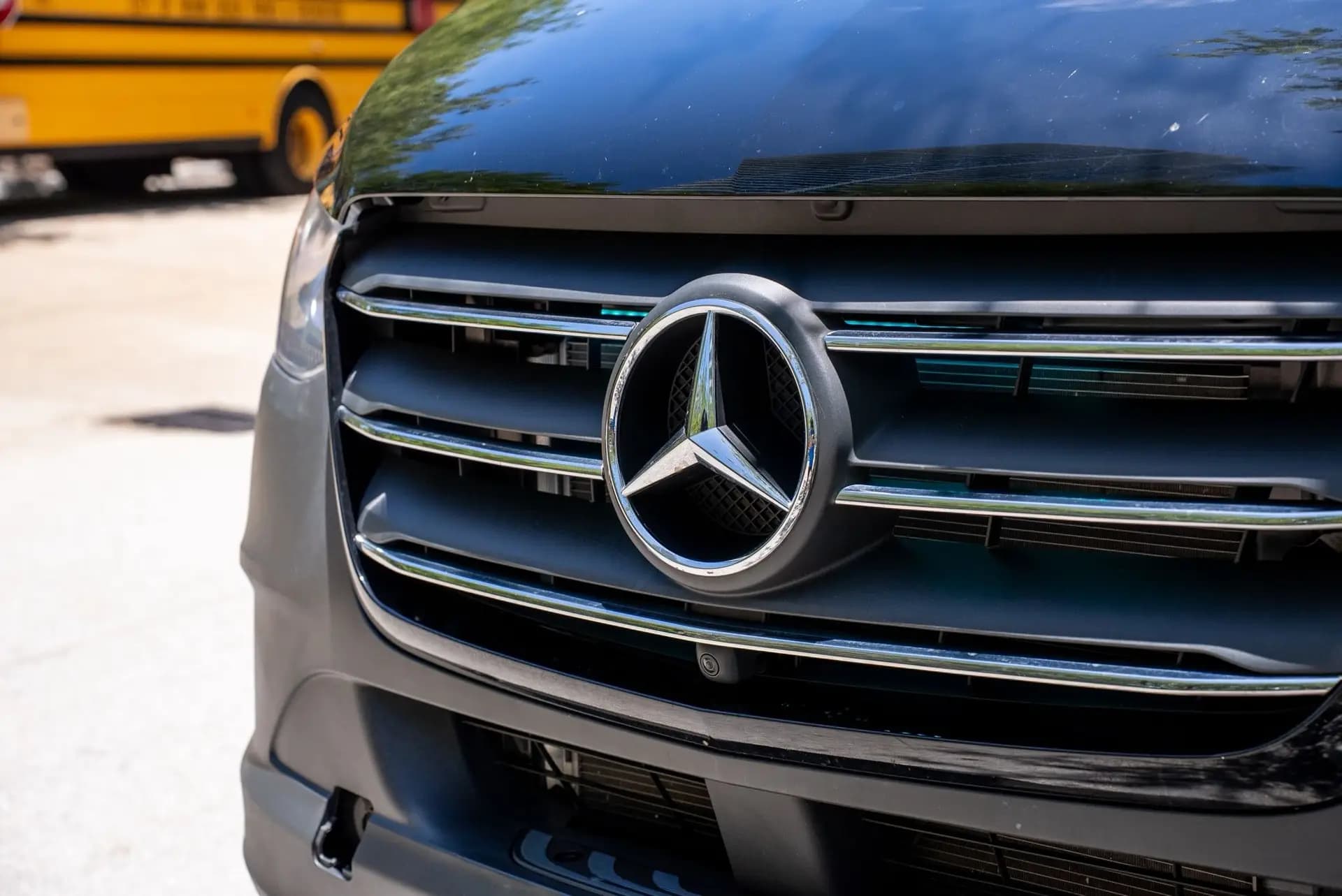 Luxury Black Car and Limo Service in Miami, Florida