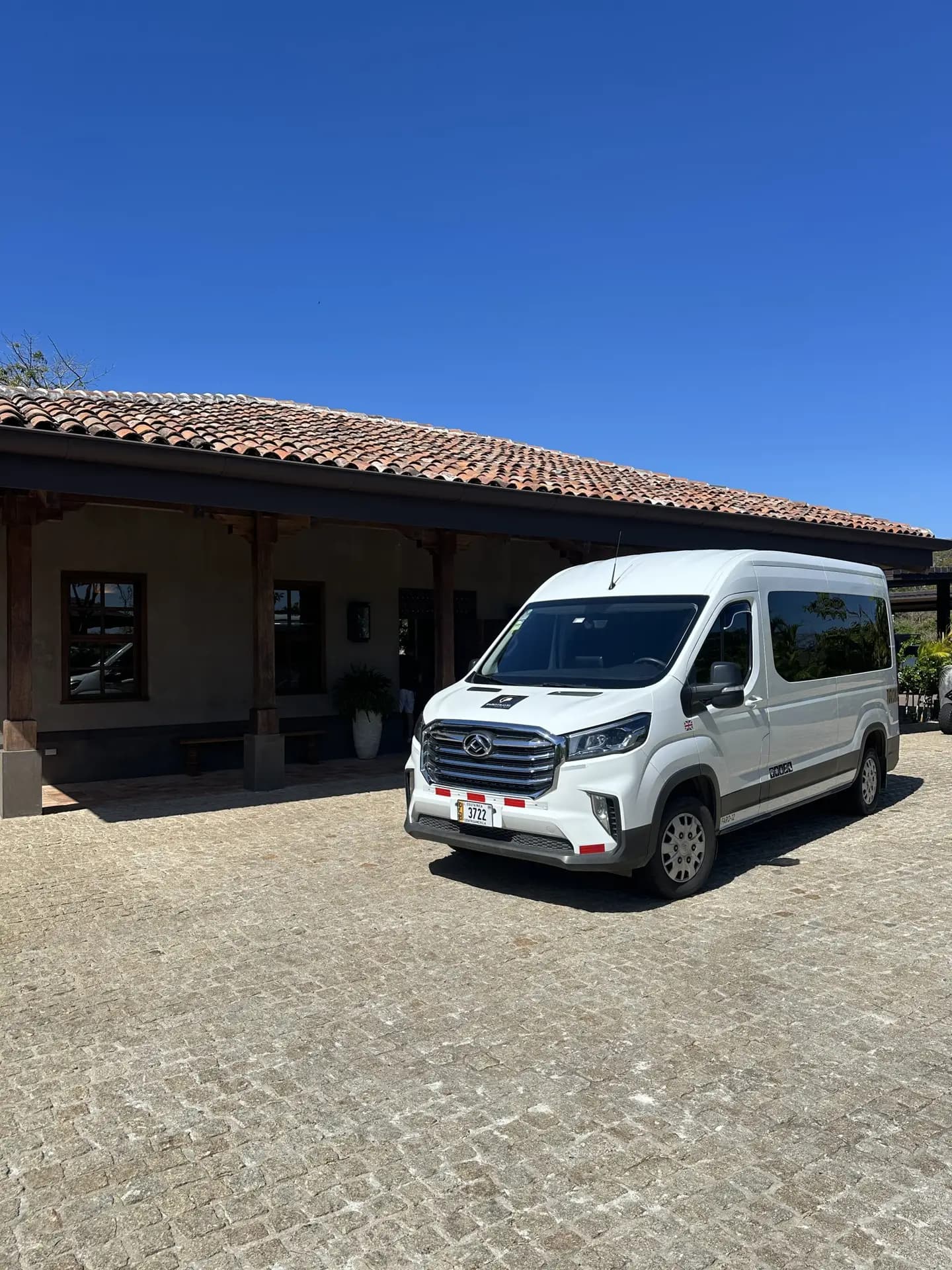 Seamless Private SJO Airport Transfer To Monteverde, Costa Rica